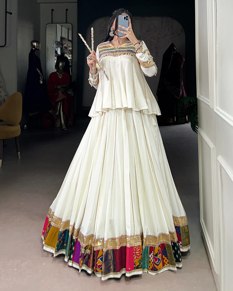 Traditional White Ethnic Lehenga Choli for Navratri Celebration